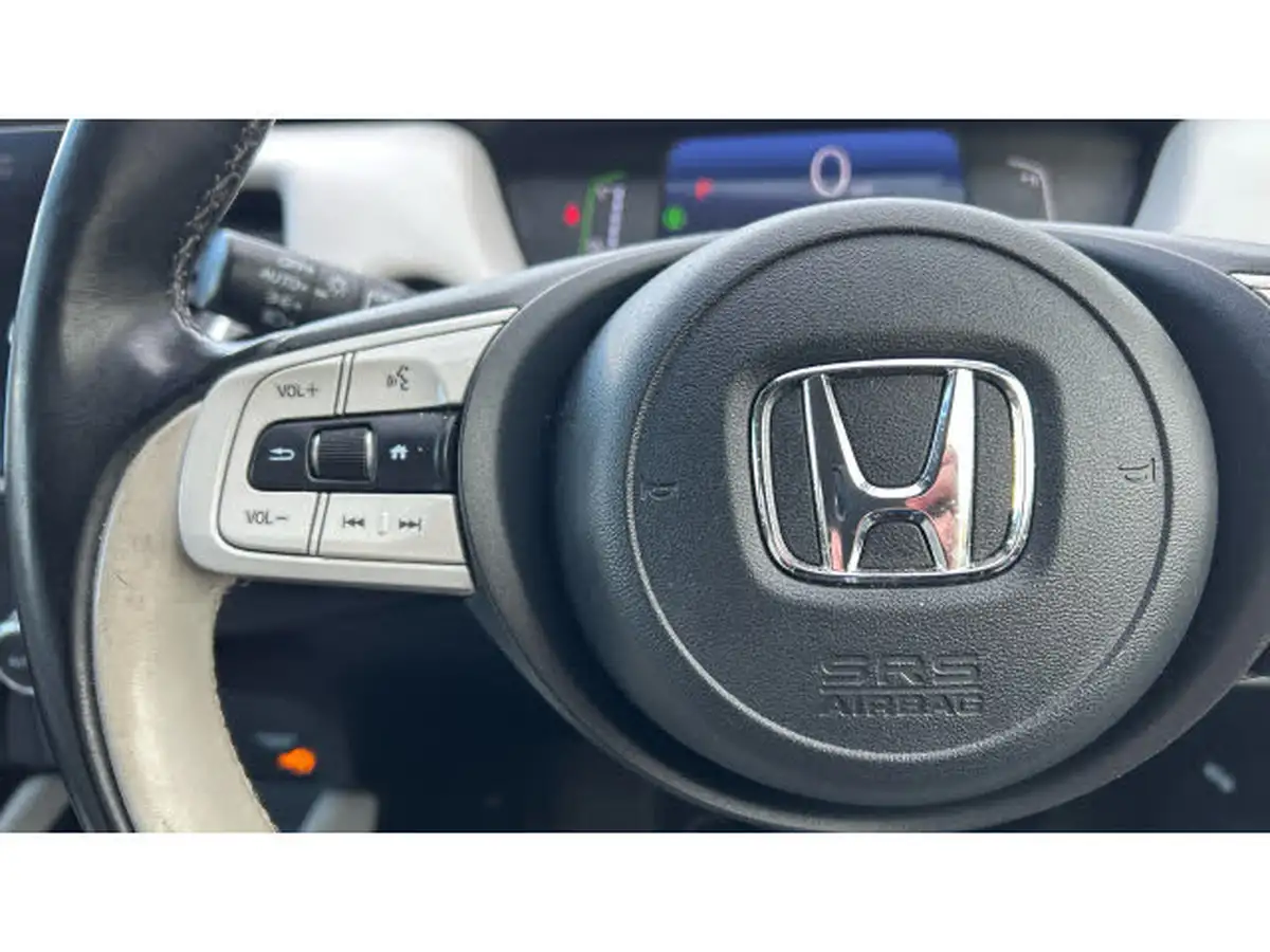 2023-honda-jazz-15-i-mmd-ex-107ps-big-17