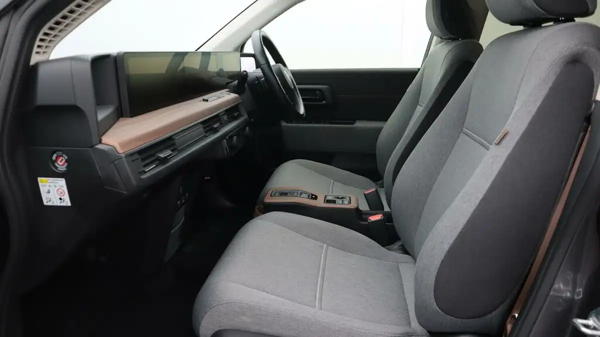 2020-honda-honda-e-e-advance-16in-big-14