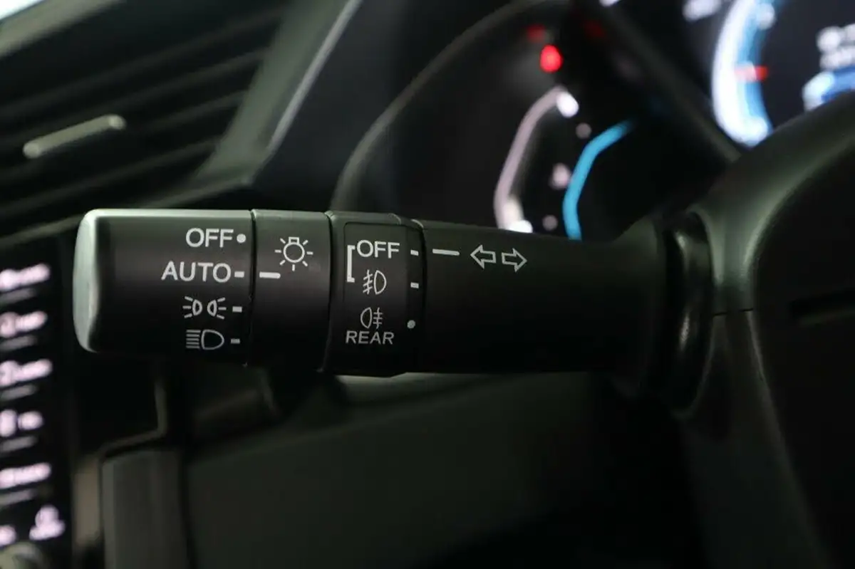 2020-honda-civic-10-vtec-turbo-ex-ss-hatchback-5d-big-29