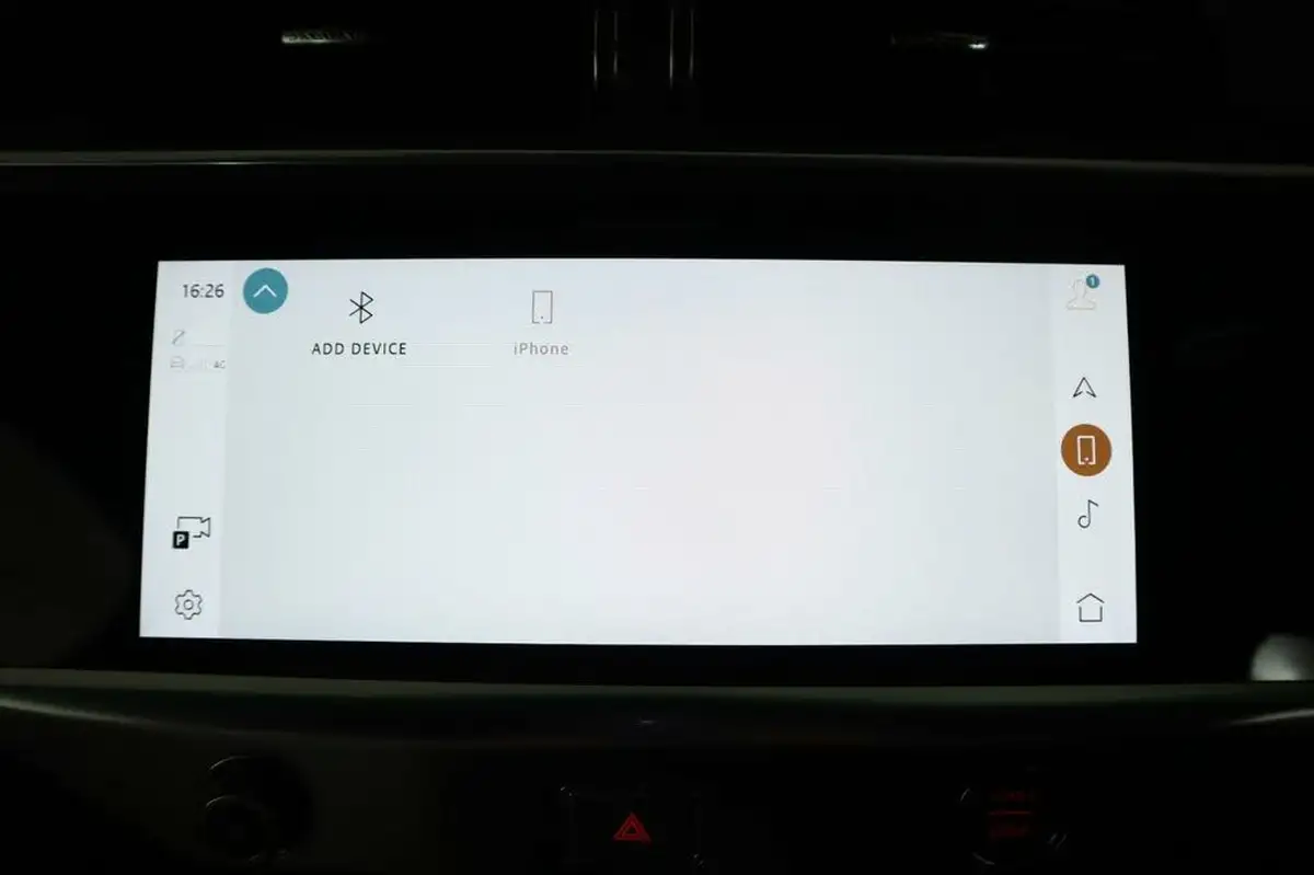2021-jaguar-i-pace-ev400-black-big-44