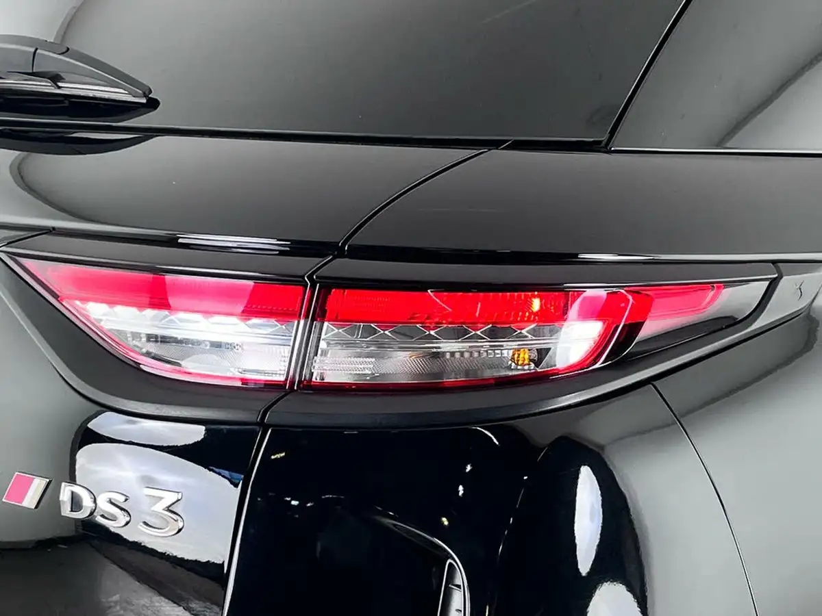 2020-ds-ds-3-crossback-12-puretech-performance-line-100ps-big-9
