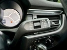 2019-porsche-macan-20-small-30
