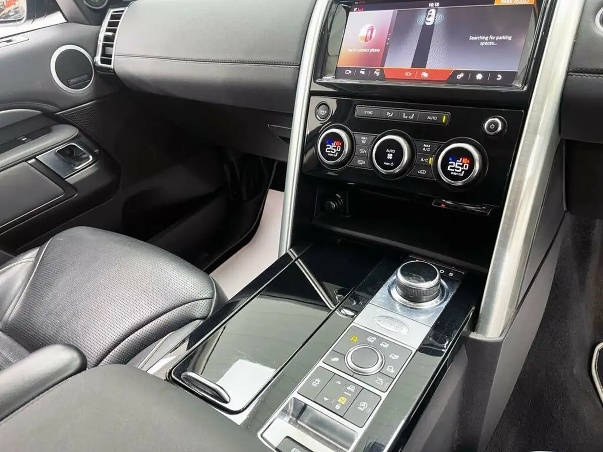 2018-land-rover-discovery-30-sd-v6-hse-30-sd-v6-306ps-station-wagon-5d-auto-big-24