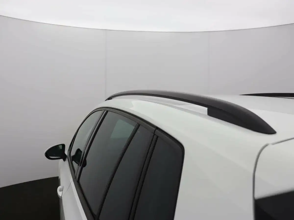 2020-volkswagen-golf-sv-16tdi-match-big-43