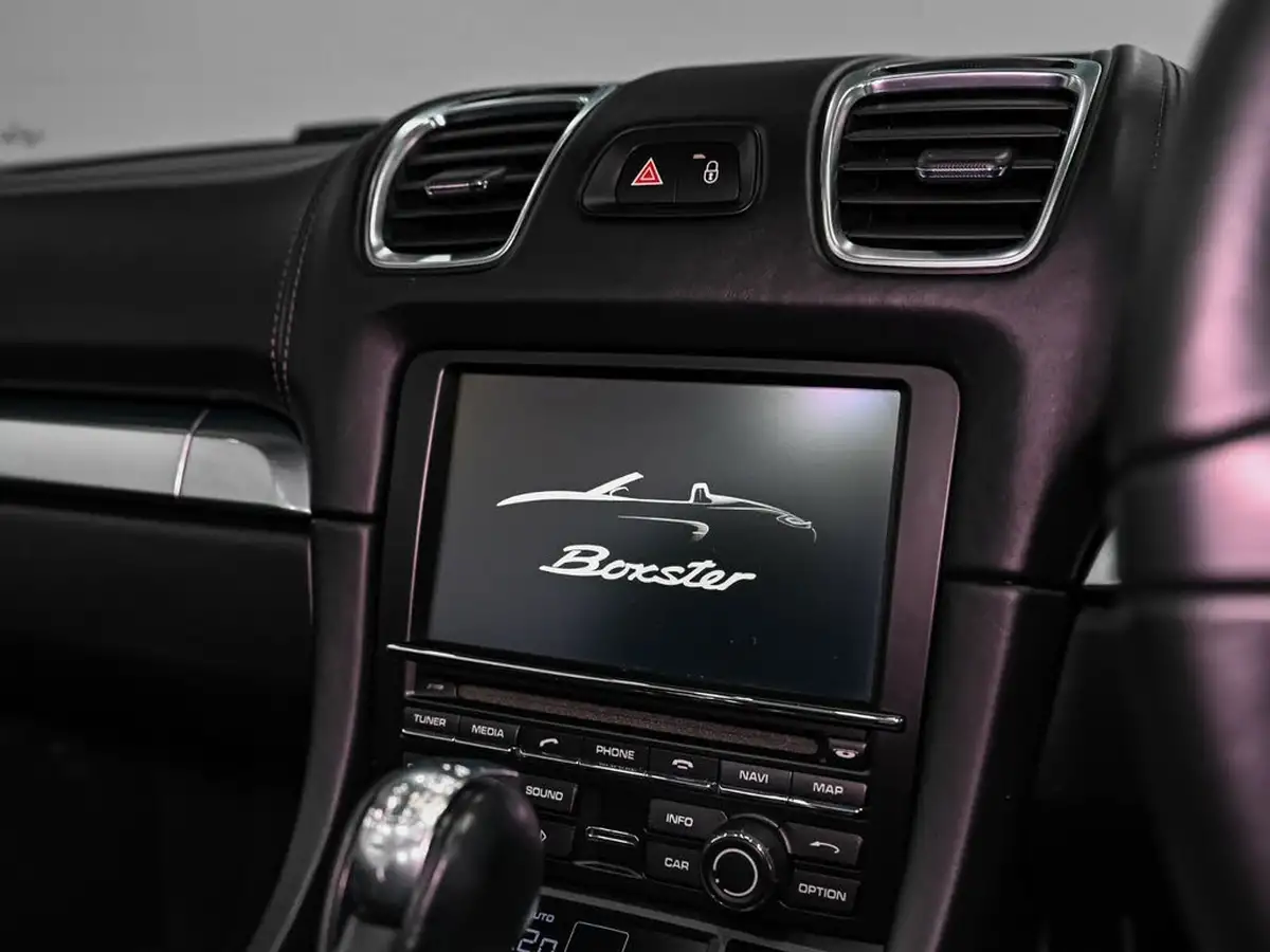 2016-porsche-boxster-27-black-edition-pdk-big-9