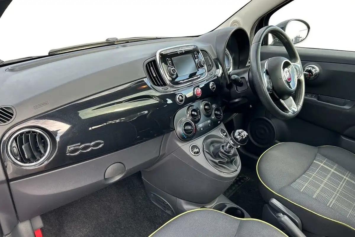2016-fiat-500-12-lounge-big-1