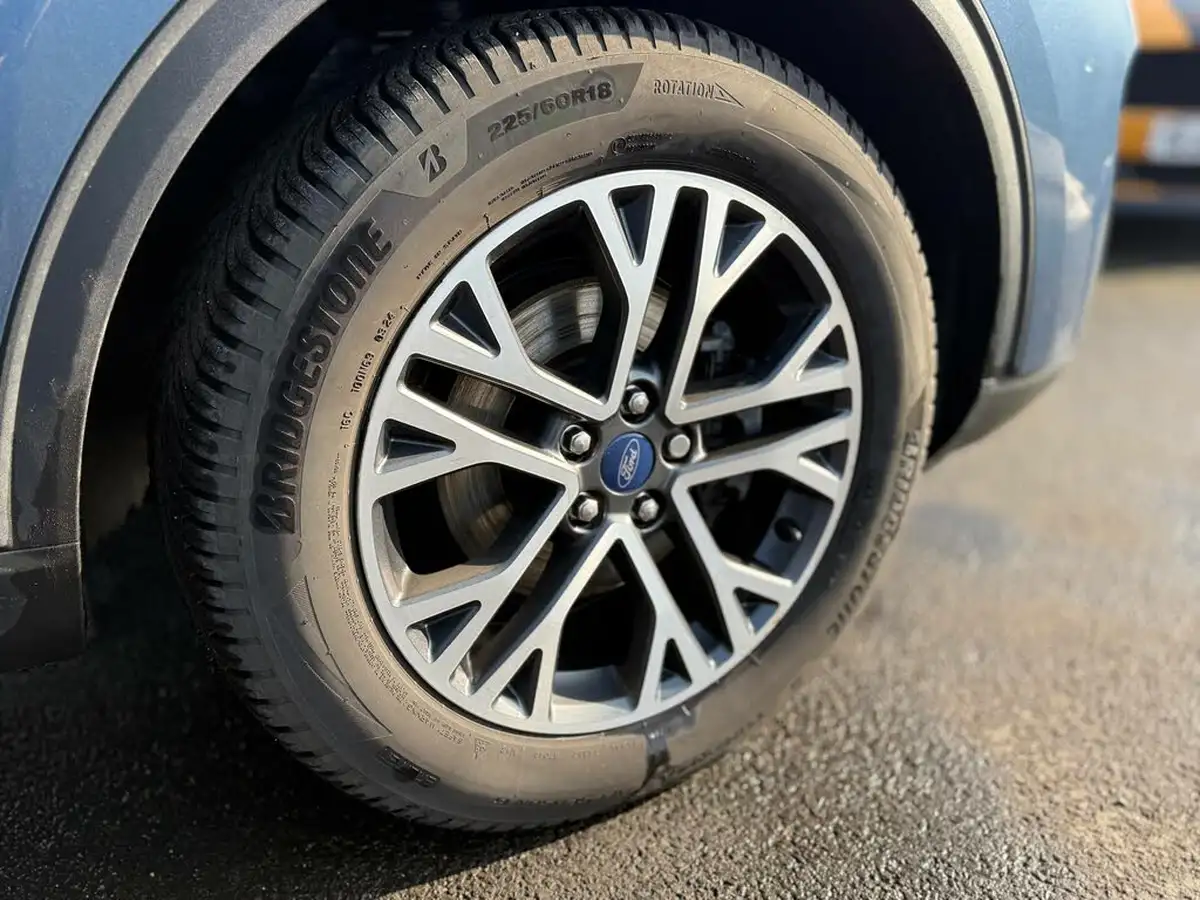 2023-ford-kuga-15t-titanium-edition-big-32