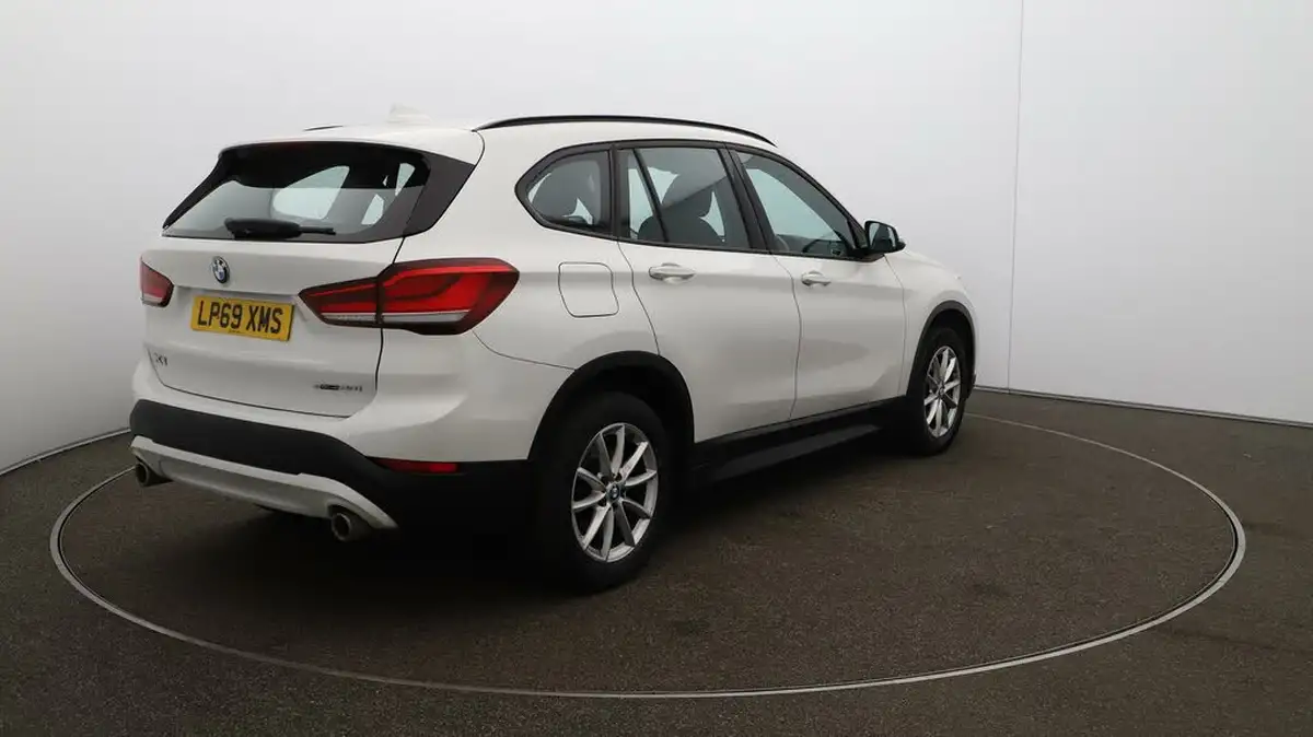 2020-bmw-x1-20-sdrive20i-se-189bhp-big-51