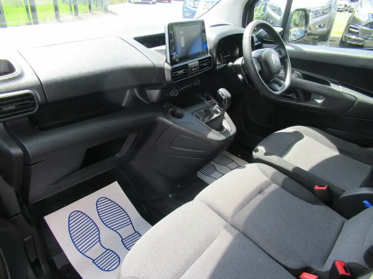 2019-citroen-berlingo-16bluehdi-650-enterprise-big-3