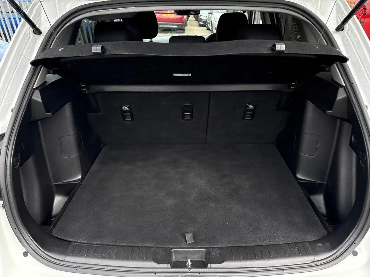 2022-suzuki-vitara-14-boosterjet-sz-t-big-11