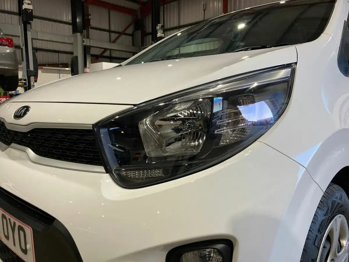 2021-kia-picanto-10-1-big-14