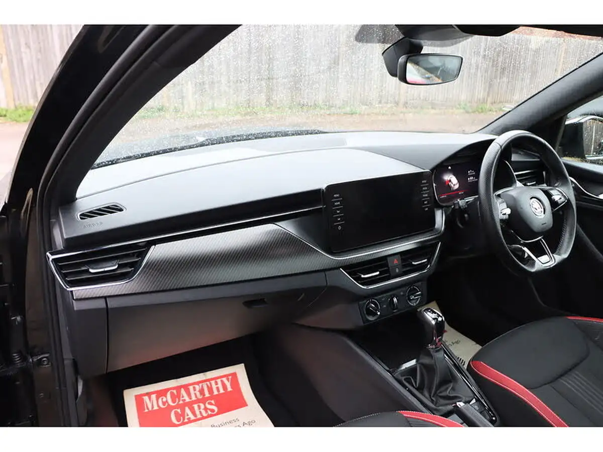 2023-skoda-kamiq-15-tsi-monte-carlo-dsg-big-30