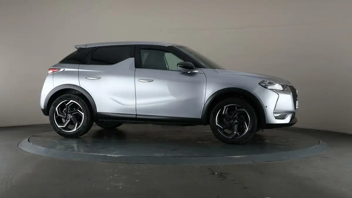 2021-ds-ds-3-crossback-12-puretech-ultra-prestige-155ps-big-50