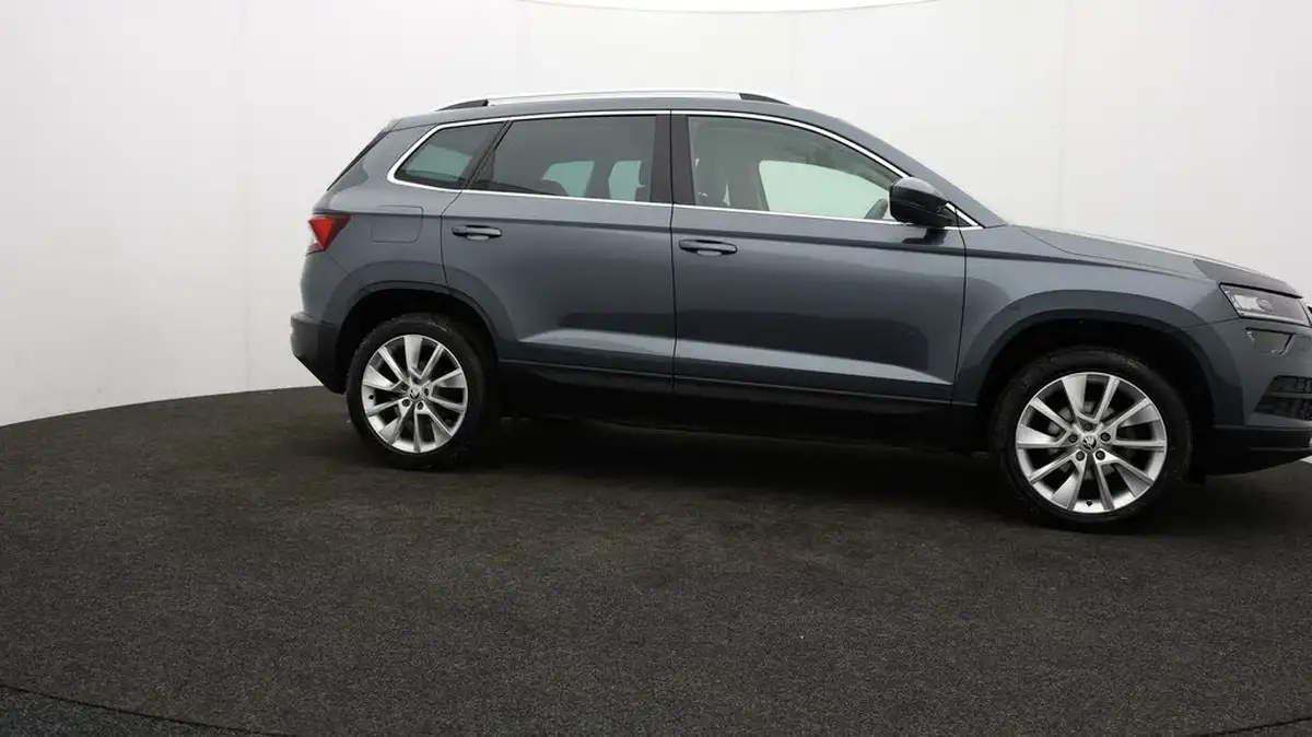 2021-skoda-karoq-15-tsi-se-l-dsg-big-41