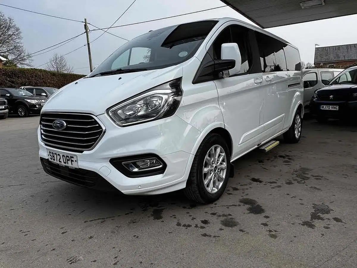 2023-ford-tourneo-custom-20tdci-320-l1-zetec-130pseu6dt-bus-8-seats-1997cc-auto-big-12