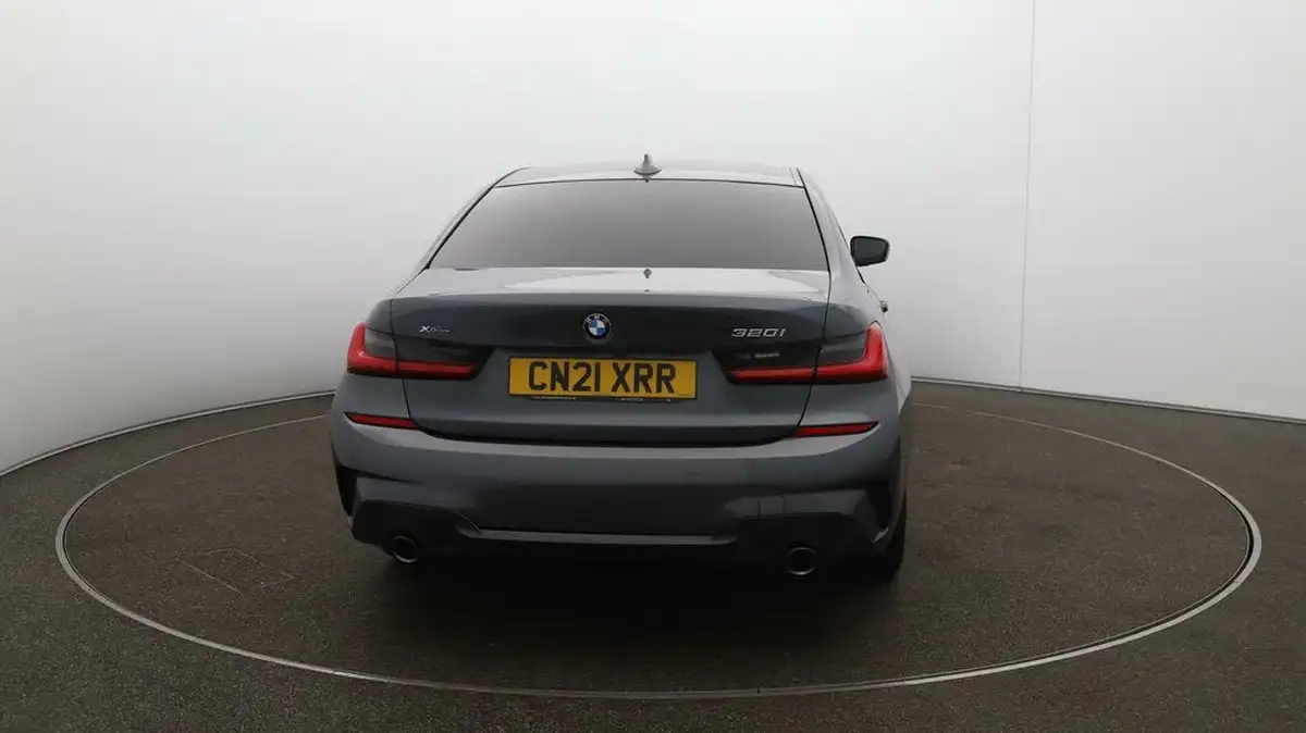2021-bmw-3-series-20-320i-xdrive-m-sport-big-6