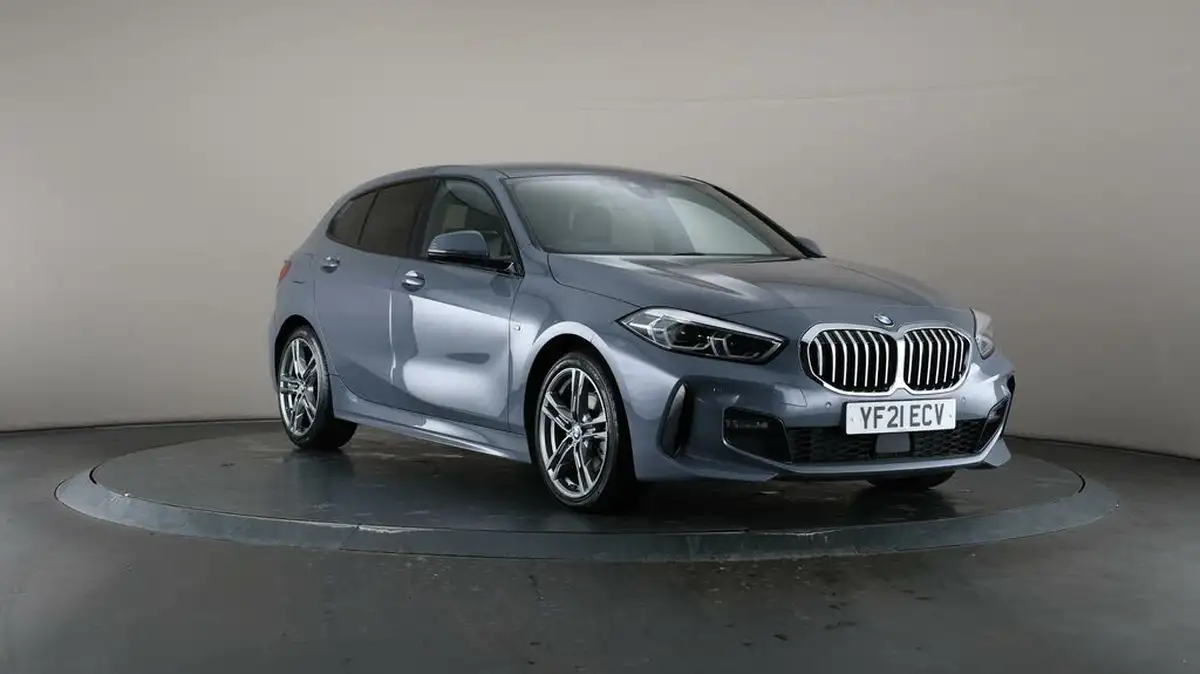 2021-bmw-1-series-15-118i-m-sport-lcp-dct-big-45