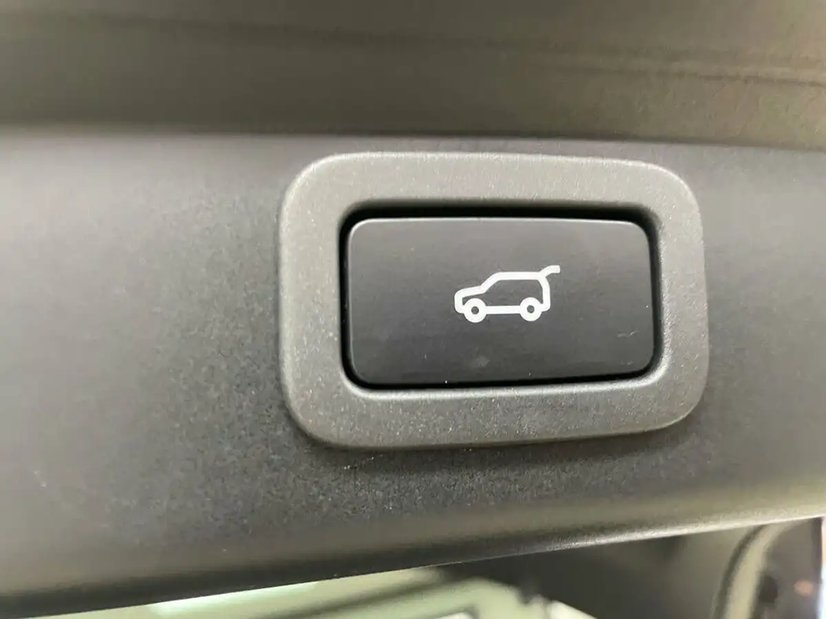 2018-jaguar-i-pace-ev400-first-edition-big-11