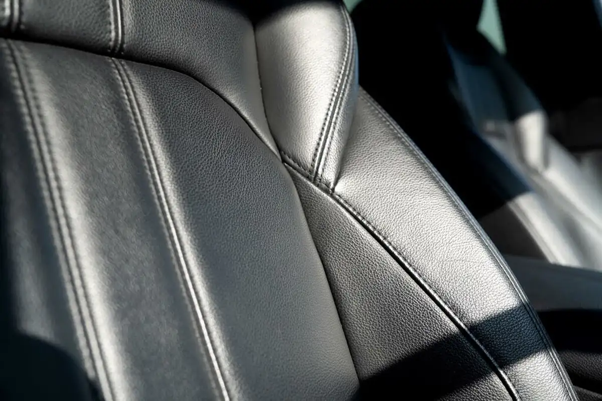 2021-maserati-levante-30-gransport-big-50