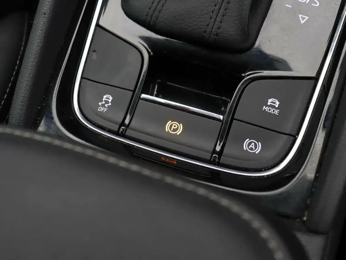 2022-skoda-kodiaq-15-tsi-se-l-dsg-big-19