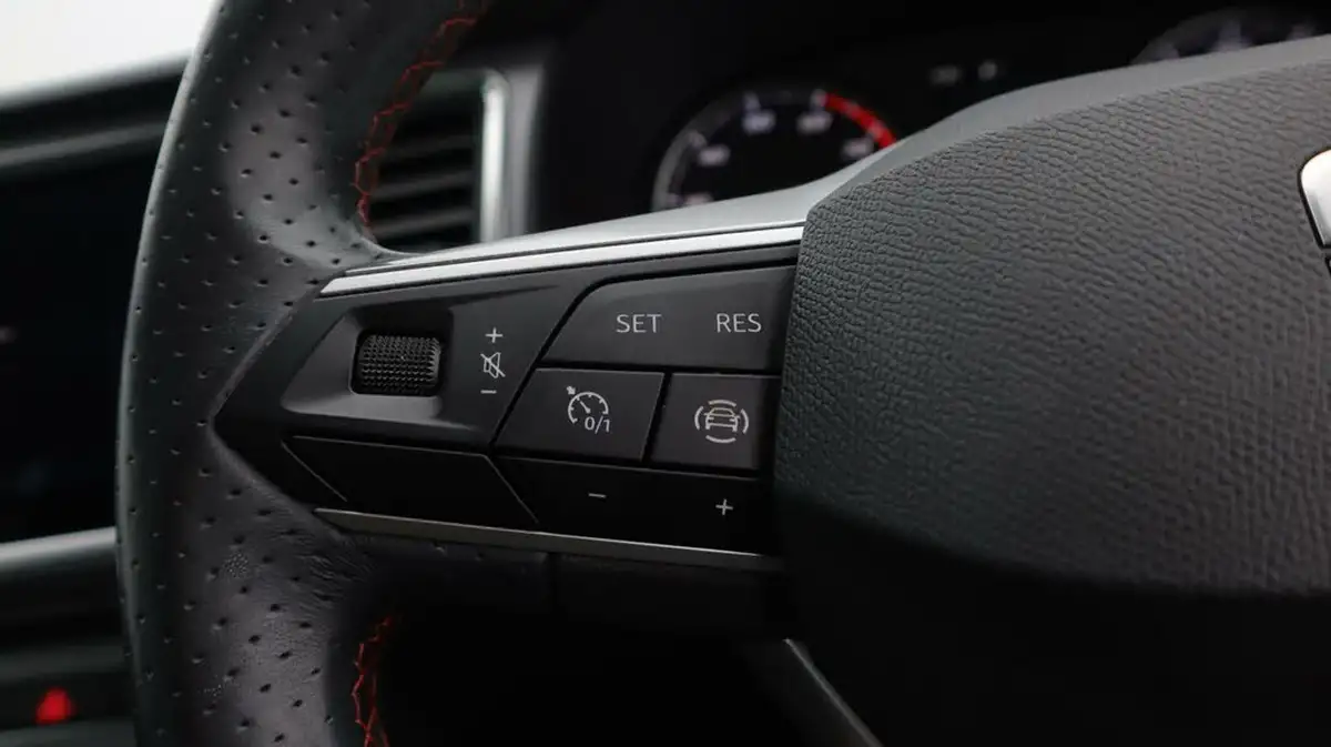2021-seat-ateca-15-tsi-evo-fr-big-24