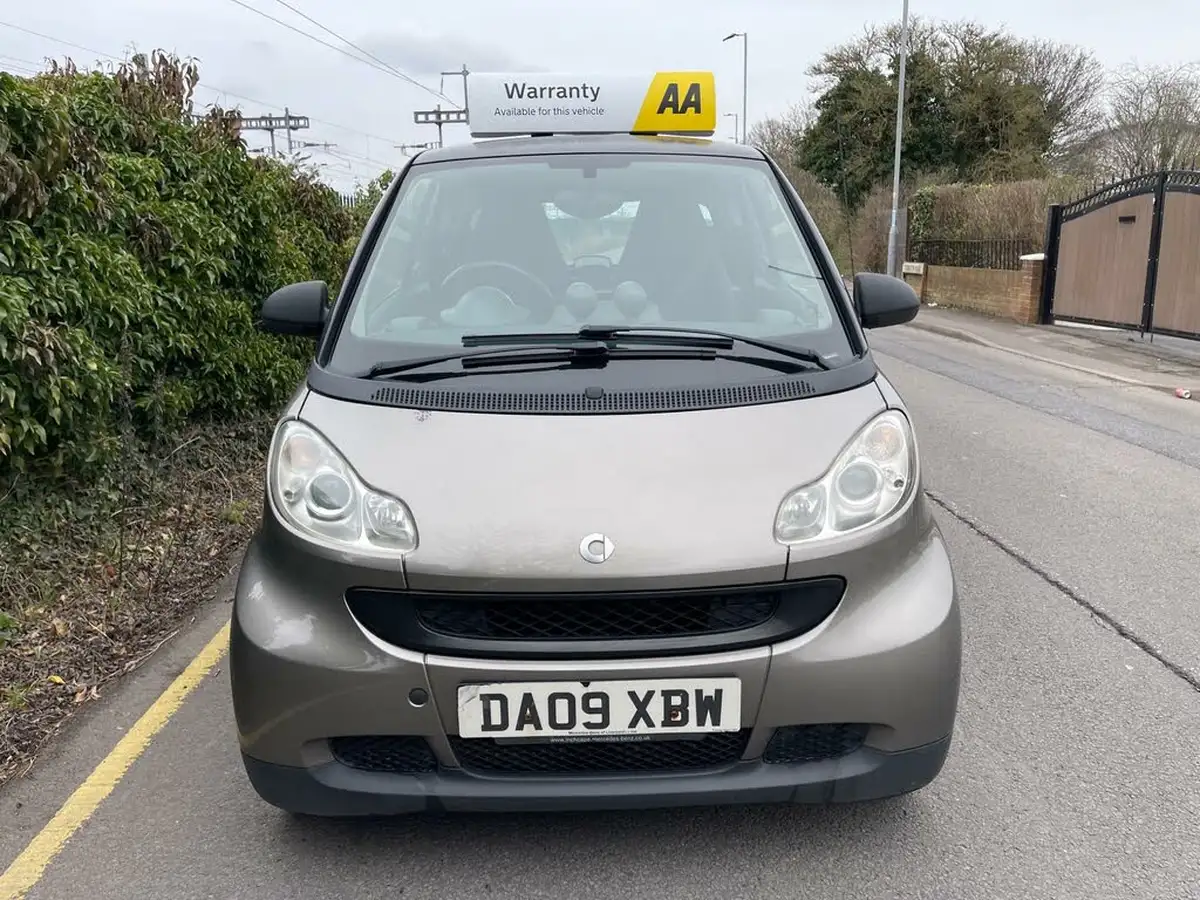 2009-smart-fortwo-10-passion-71bhp-coupe-big-15