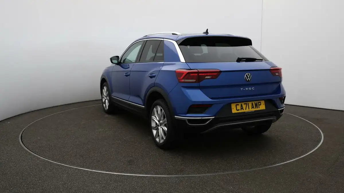 2021-volkswagen-t-roc-15-tsi-sel-dsg-big-52