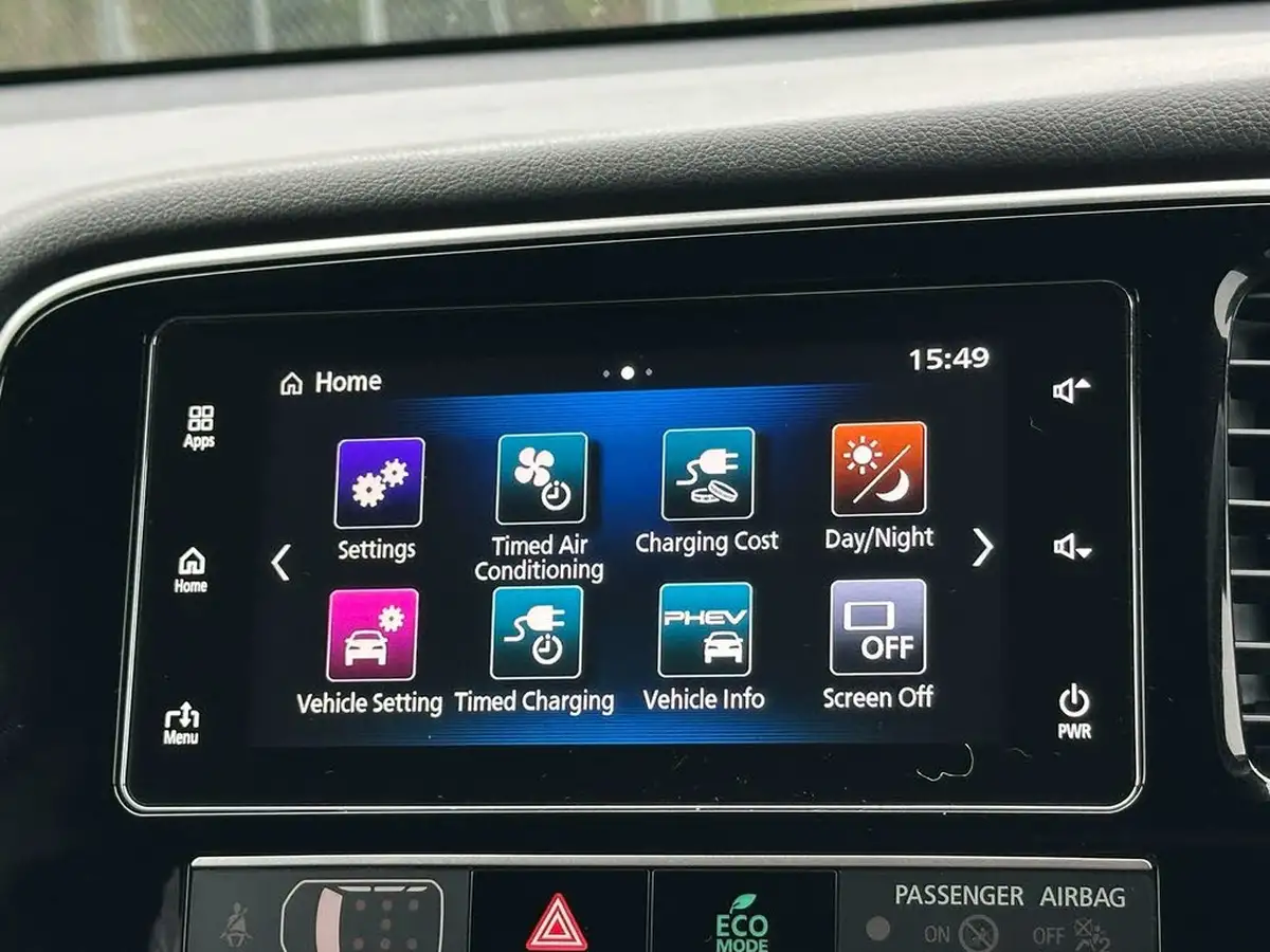 2019-mitsubishi-outlander-24-4h-phev-big-74