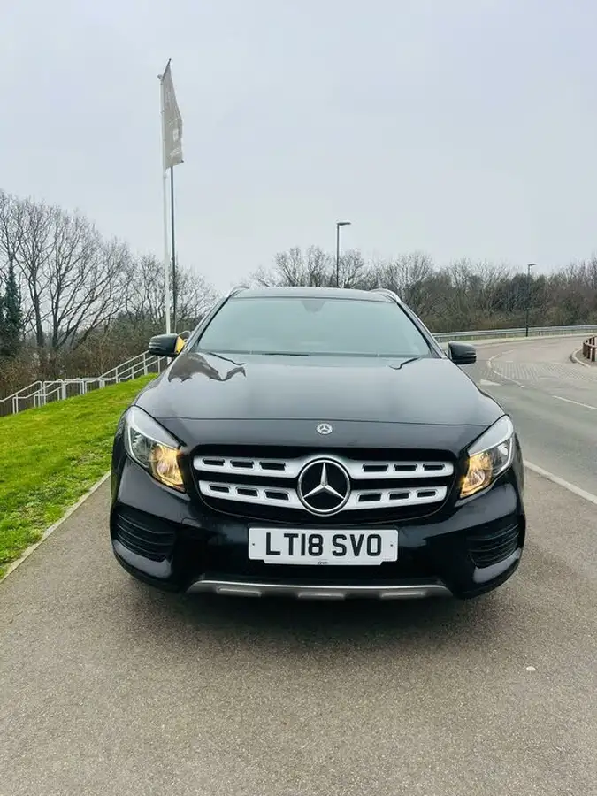 2018-mercedes-benz-gla-class-21d-gla-200d-amg-line-134bhp-ss-7g-dct-big-6