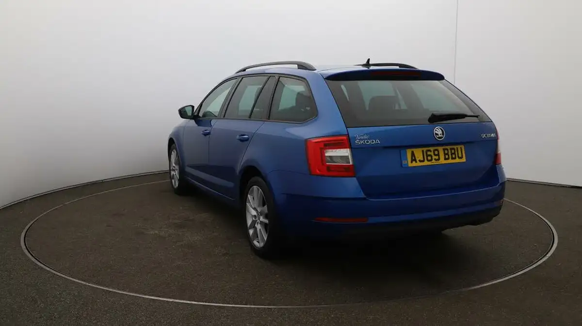 2020-skoda-octavia-15-tsi-se-l-estate-dsg-big-54