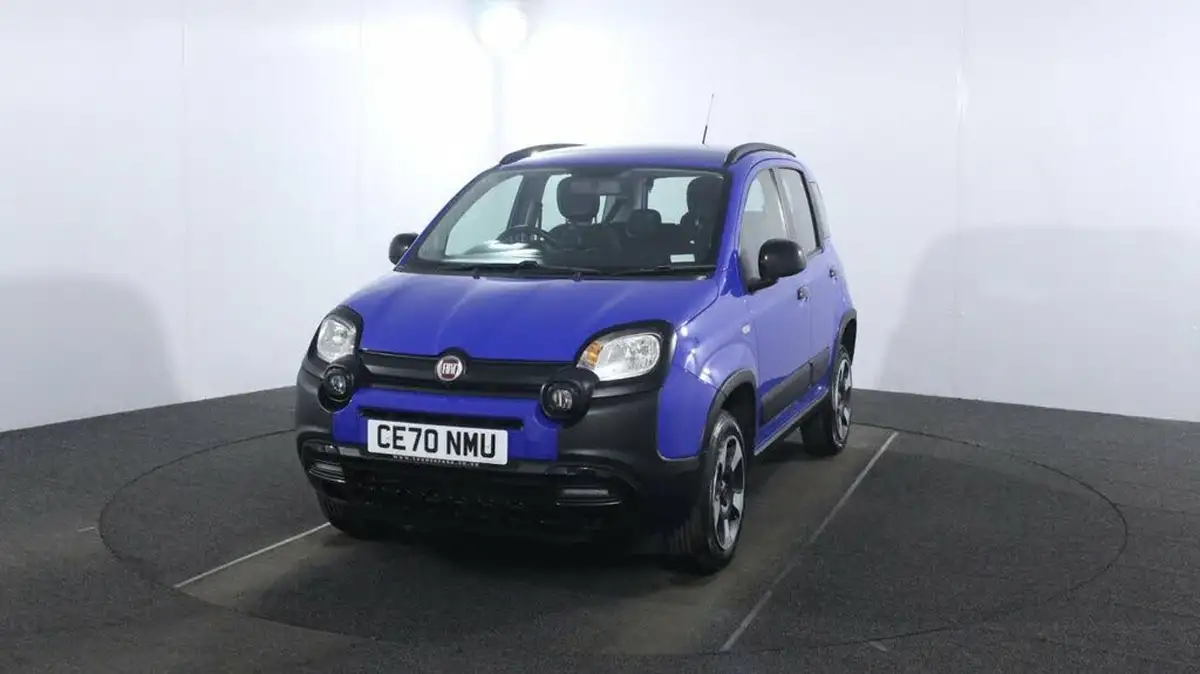 2020-fiat-panda-09-waze-4x4-big-2