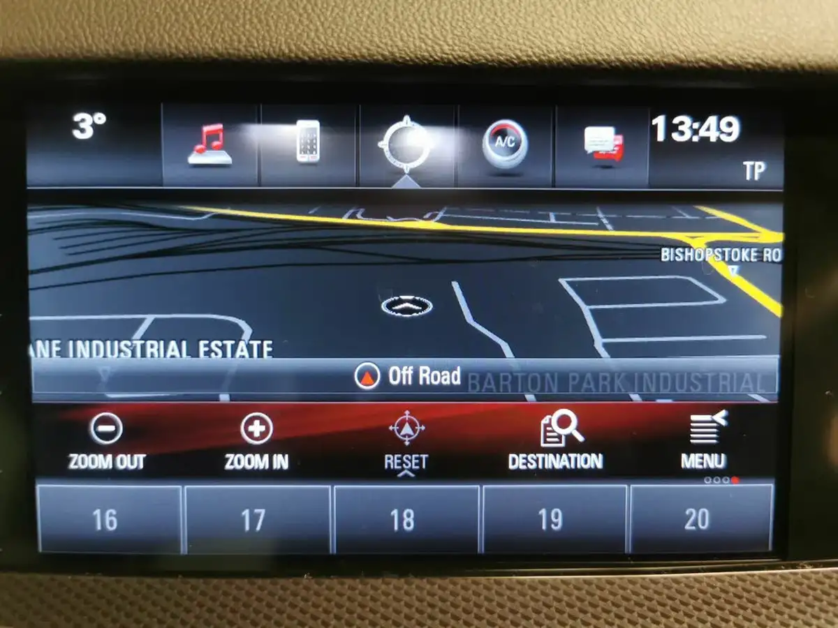 2018-vauxhall-insignia-grand-sport-15-turbo-sri-nav-big-2