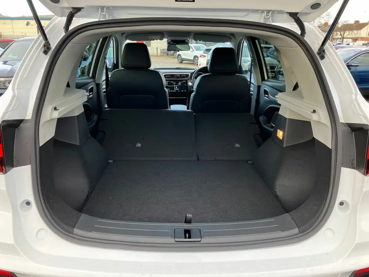 2024-mg-zs-suv-e-trophy-connect-ev-176ps-big-26