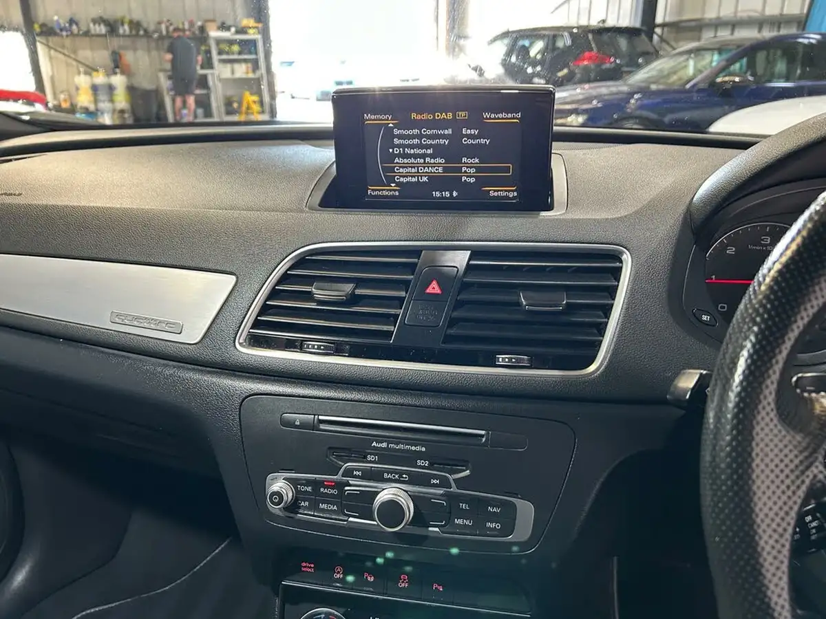 2016-audi-q3-20-tdi-quattro-s-line-plus-184ps-ss-tronic-big-19