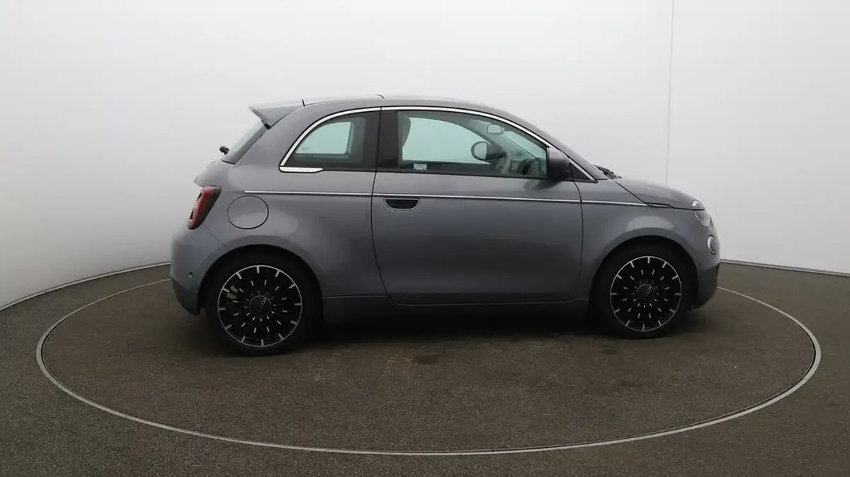 2022-fiat-500-e-la-prima-big-44