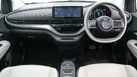 2022-fiat-500-e-la-prima-small-13