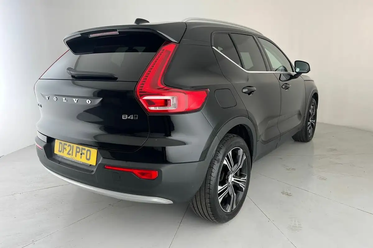 2021-volvo-xc40-20-b4-inscription-pro-194bhp-awd-auto-big-21