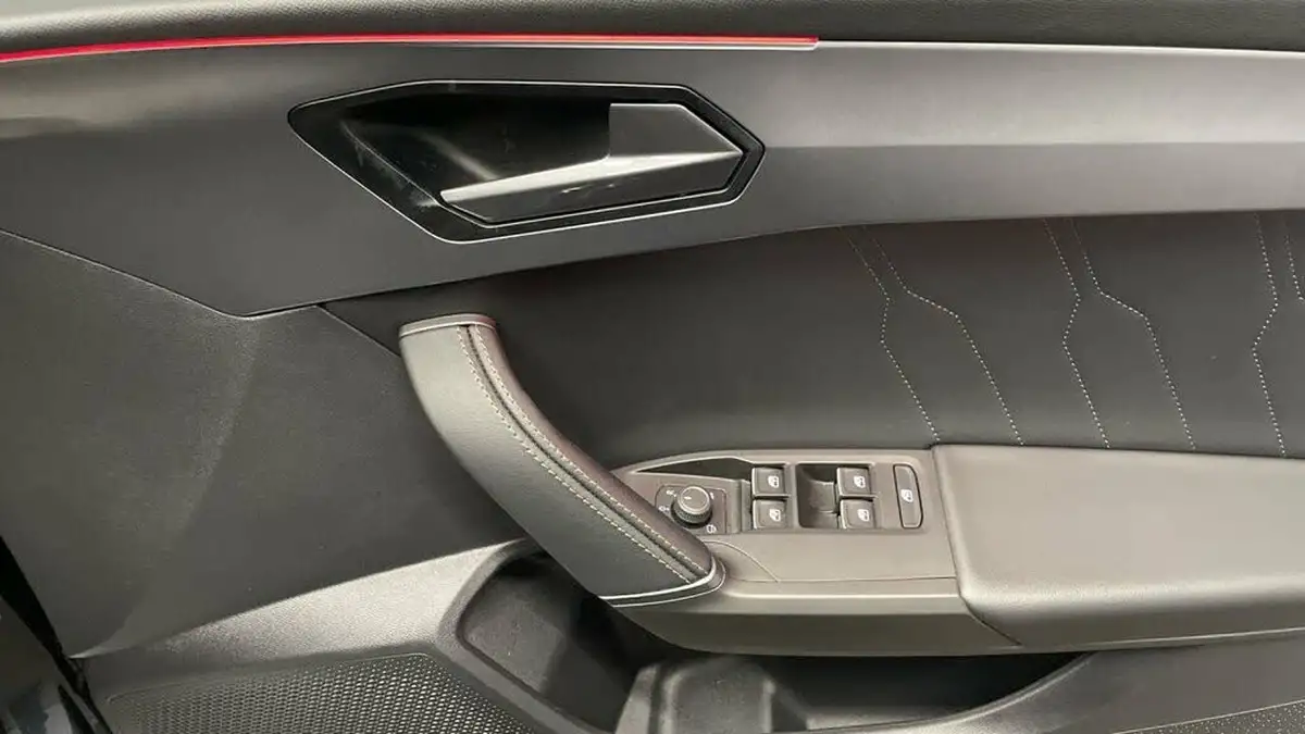 2021-cupra-leon-nf-20-tsi-vz2-310ps-estate-4drive-big-23