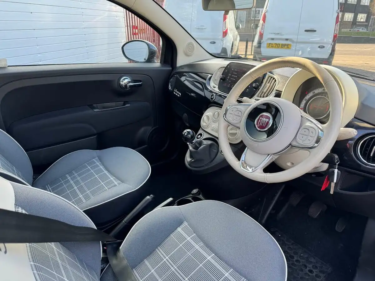 2018-fiat-500-12-lounge-big-13