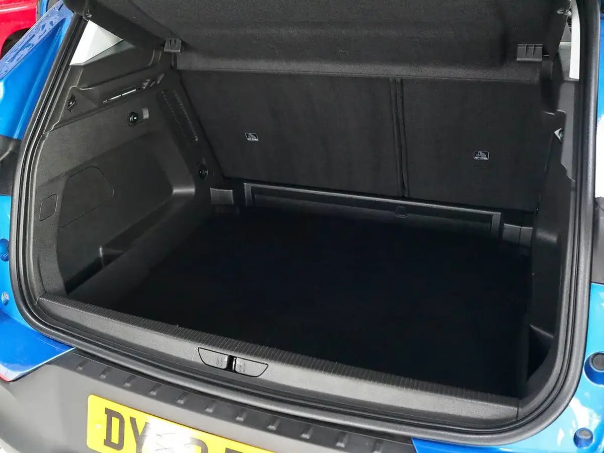 2018-vauxhall-grandland-x-12-se-130ps-big-18