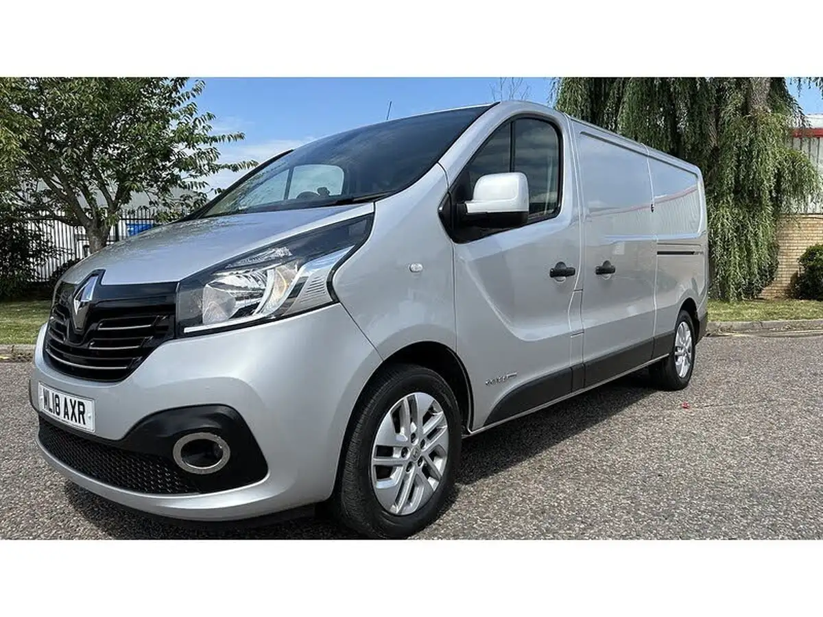 2018-renault-trafic-16dci-ll29-125-sport-nav-energy-125-e6-panel-van-big-71