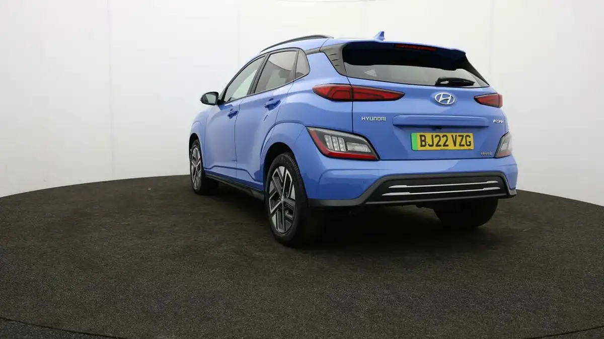 2022-hyundai-kona-e-premium-204ps-64kwh-7kw-obc-big-71