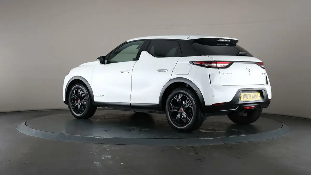 2021-ds-ds-3-crossback-e-tense-performance-line-big-72