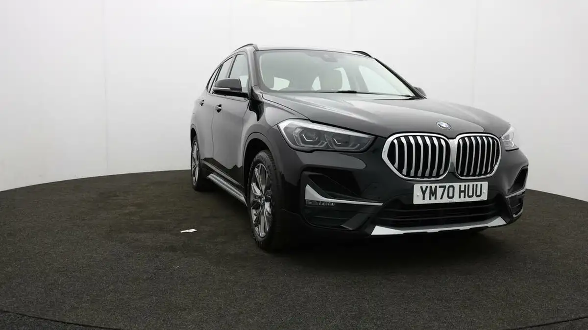2021-bmw-x1-15-xdrive-25e-phev-xline-big-49