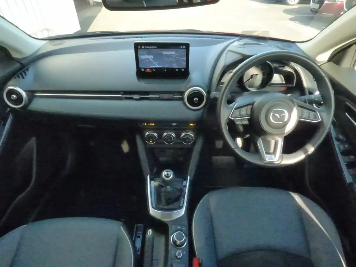 2023-mazda-mazda2-15-e-skyactiv-g-gt-sport-big-12