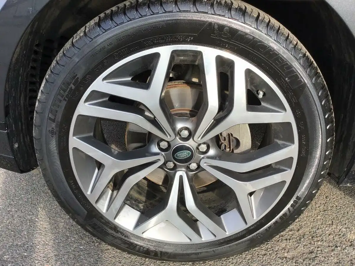 2020-land-rover-range-rover-velar-20-d240-r-dynamic-hse-big-45