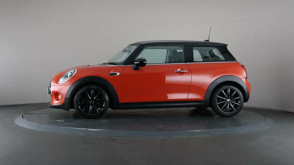 2019-mini-cooper-15-cooper-classic-ss-hatchback-3d-auto-big-35