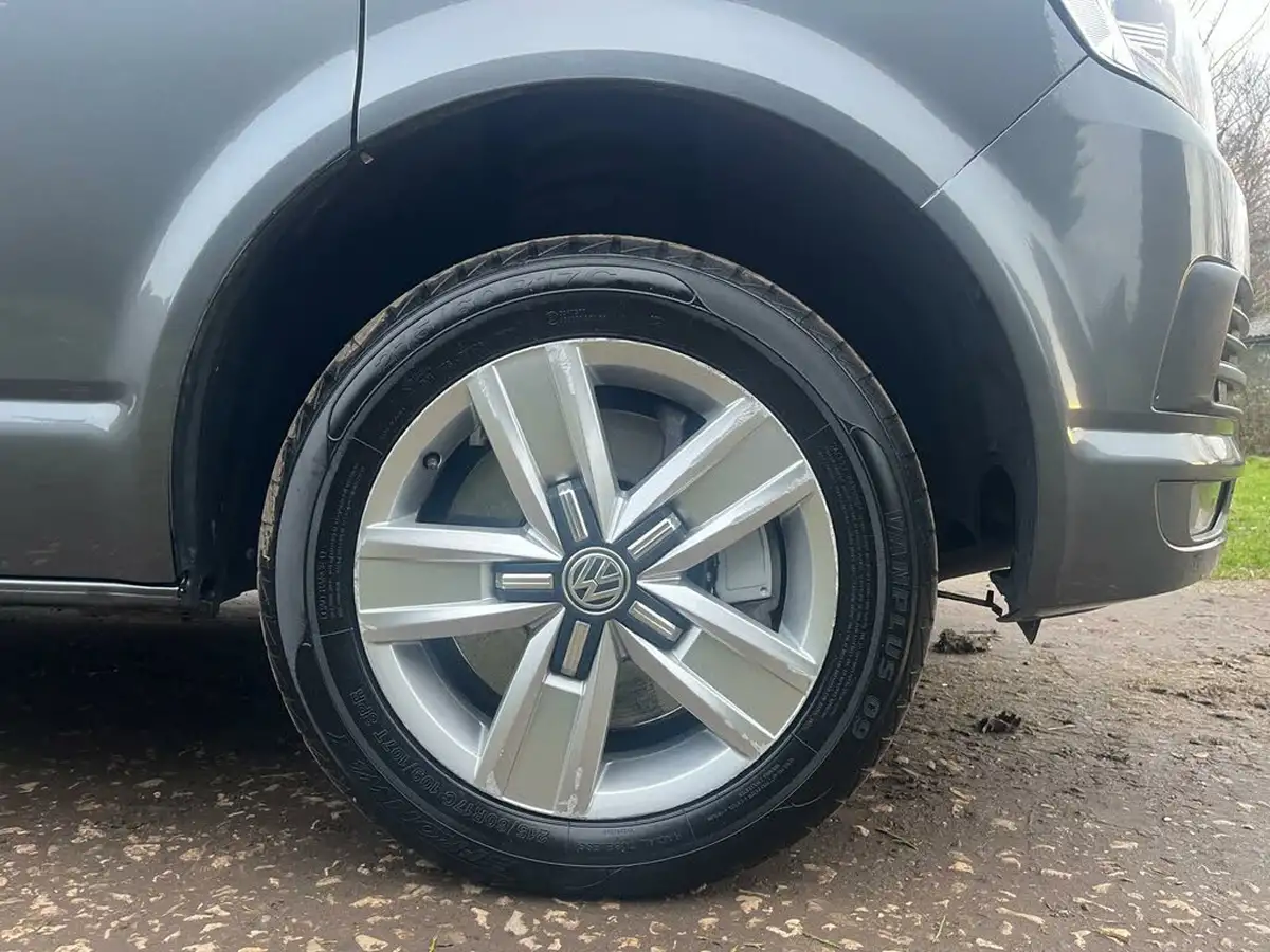 2019-volkswagen-transporter-20tdi-t32-highline-bmt-swb-150pseu6dt-e-kombi-dsg-big-17