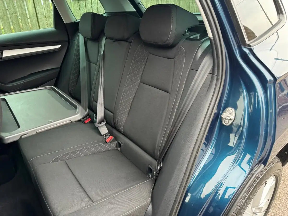 2018-skoda-karoq-15-tsi-se-technology-act-dsg-big-48