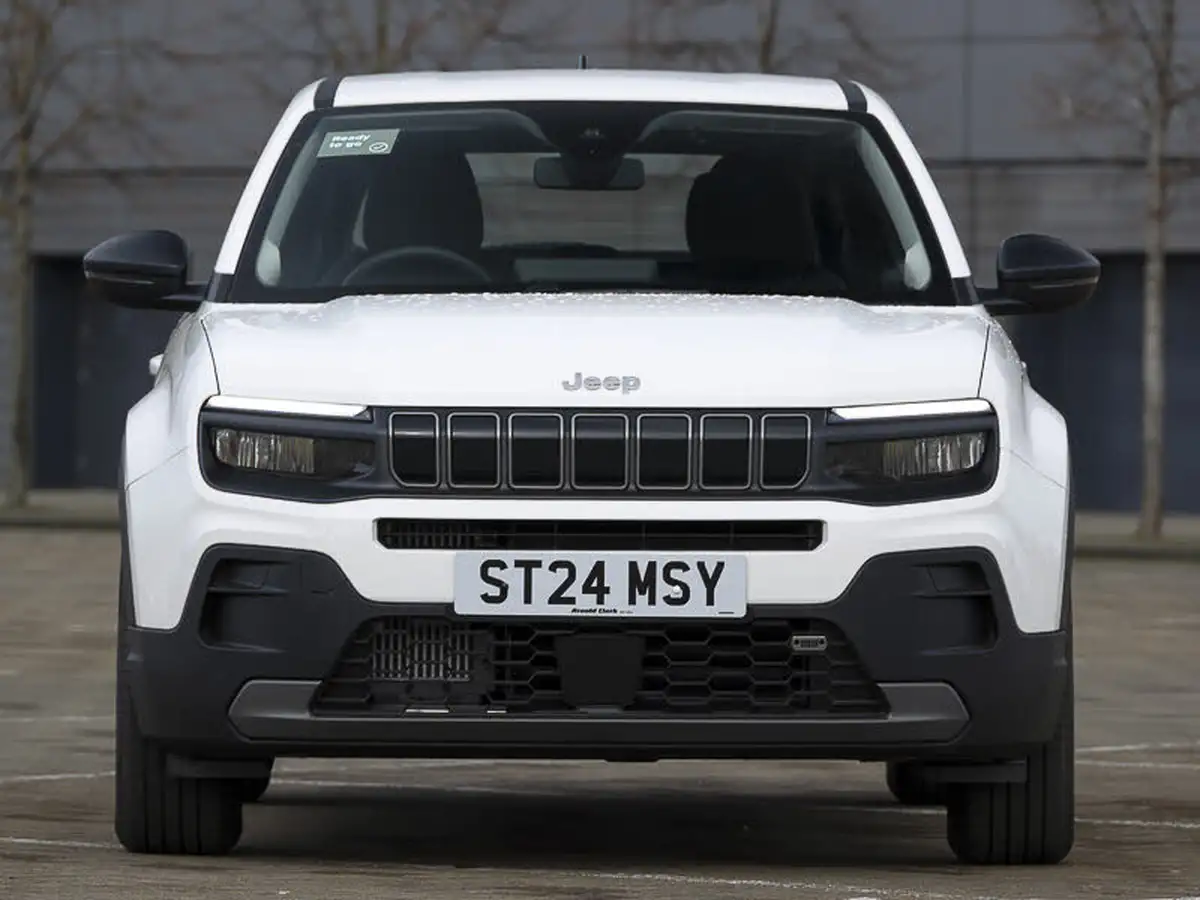 2024-jeep-avenger-12-gse-longitude-big-7